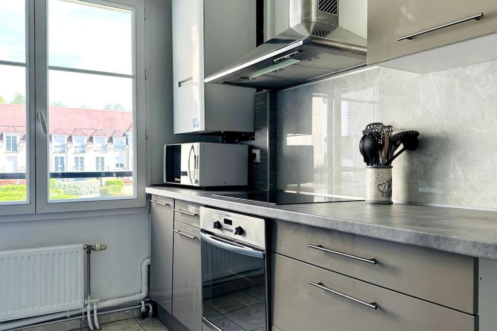 Apartment 3 Bedroomed Serris Val D'Europe Disneyland Paris Exterior foto